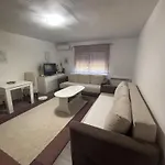 Mamma Mia! شقة *