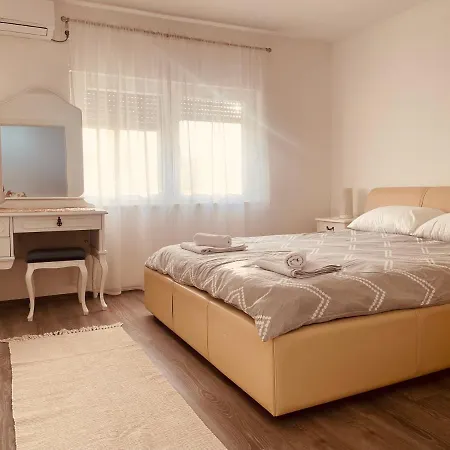 Apartment Mamma Mia! Mostar