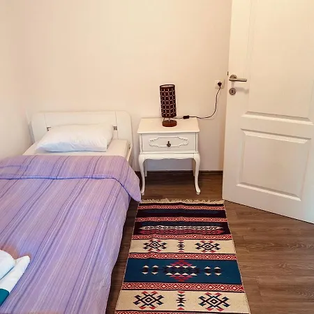 Mamma Mia! Apartment *