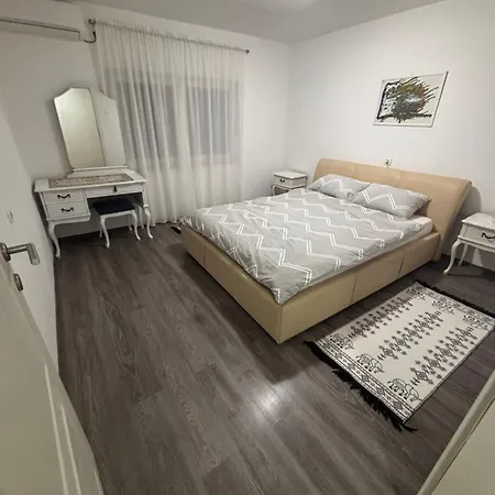 Mamma Mia! * Mostar